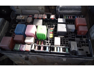 Модуль управления BSM    Toyota Land Cruiser (J100)    