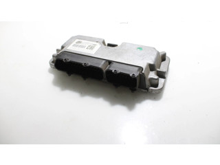 Блок управления двигателем Блок управления    Skoda Fabia Mk2 (5J)