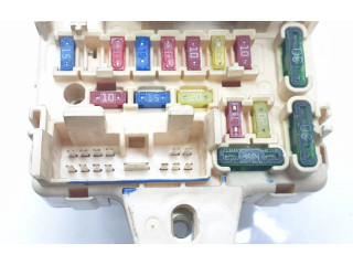 Pojistková skříňka MR445952 Mitsubishi Montero 2005