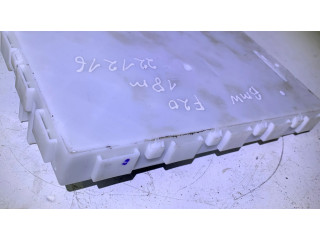 Блок комфорта 10681811 BMW 1 F20 F21