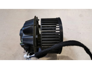 Вентилятор печки    N108824E, 240754435R   Dacia Duster