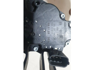 Моторчик заднего дворника 0390201595    Saab 9-5