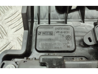 Zámek zadních dveří 7LA827469A   Volkswagen Transporter - Caravelle T6 2020