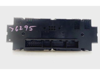 Блок управления климат-контролем 3B1907044H   Volkswagen PASSAT