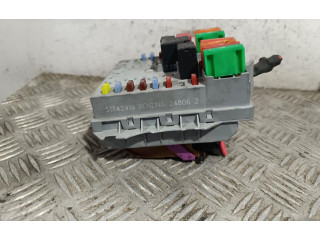 Блок предохранителей 51742419 Alfa Romeo GT