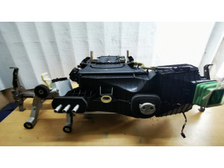 Балка крепления панели