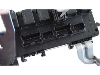 Блок предохранителей Infiniti Q50