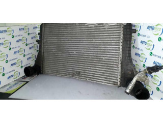 Интеркулер  04L129766AT   Audi A3 S3 A3 Sportback 8P 