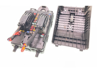 Pojistková skříňka 31682732 Volvo XC60 2019