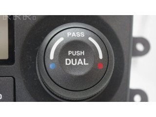 Блок управления климат-контролем 972503E261 KIA Sorento