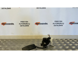 Педаль акселератора