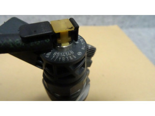 Vstřikovač 8514148 BMW 5 F10 F11 pro naftový motor 2.0