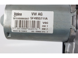 Моторчик заднего дворника 5F4955711 Skoda Fabia Mk3 (NJ)