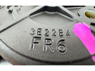 Моторчик заднего дворника 3E22B4    Toyota Yaris Cross