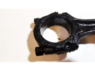 Píst Nissan Serena pro naftový motor 2.0