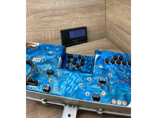 Přístrojová deska  Mitsubishi Pajero 1991 MR233346, 526270  