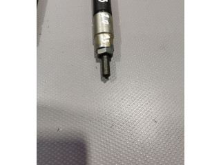 Vstřikovač 236700R030 Toyota Auris 150