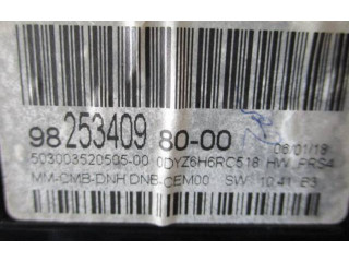 Přístrojová deska  Peugeot 5008 II 2019 9825340980  