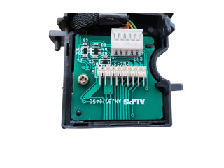 Ручка стеклоочистителей 9452391, 02W48A Volvo V70