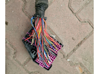 Блок предохранителей 6q2941824b Skoda Fabia Mk1 (6Y)