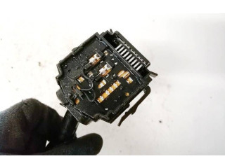 Ручка стеклоочистителей Mitsubishi Colt