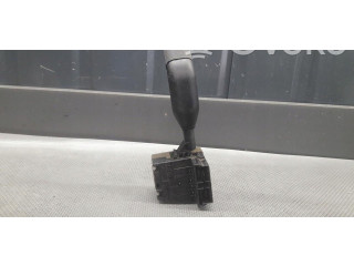 Ручка стеклоочистителей 7700826606 Renault Clio I