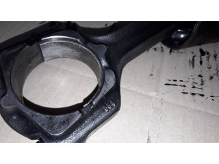 Píst 664   Cadillac BLS  pro naftový motor 1.9  