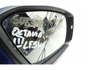 Зеркало электрическое Skoda Octavia Mk3 (5E) 2013 - 2019 года