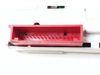 Дисплей P8200028364A, P8200028364 Renault Scenic I