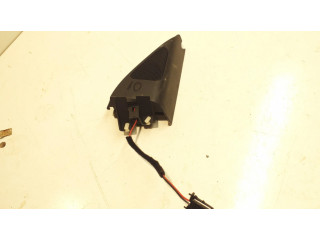 Громкоговоритель (громкоговорители) в передних дверях