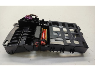 Pojistková skříňka 4F0971845 Audi A6 S6 C6 4F 2006