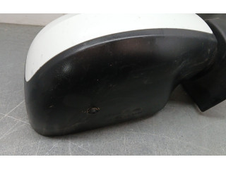 Зеркало электрическое Dacia Sandero 2008 - 2012 года