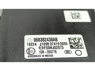 Блок управления 068382438AB Jeep Cherokee