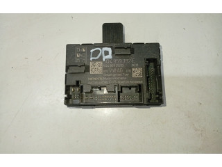 Блок управления 5Q4959392E, 5Q4959392B   Skoda Octavia Mk3 (5E)