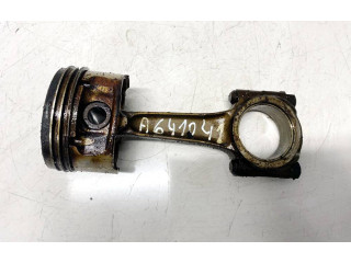 Поршень с шатуном Citroen Xsara Picasso