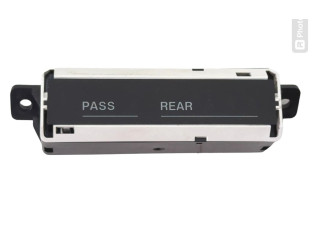 Экран/ дисплей / маленький экран BR5855260, BR5SA7C12 Mazda 3 I