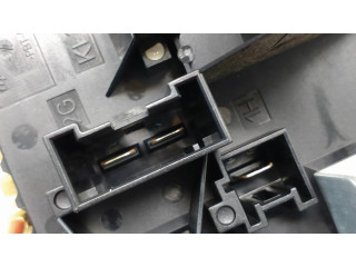 Pojistková skříňka 016706581, A0025422619 Mercedes-Benz E W212 2010