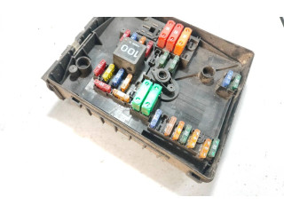 Блок предохранителей 1K0937820B, 1K0937821C Volkswagen Caddy