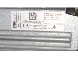 Подушка безопасности для колен 06700338890   Maserati Ghibli