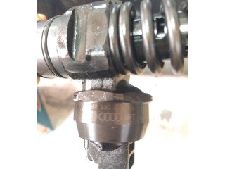 Форсунка 038130073AG    Volkswagen Golf Plus  BMM 