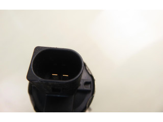 Топливная рампа 03L906054A, 03L089H Volkswagen Golf VI для двигателя CAYC