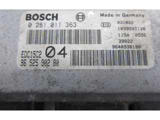 Блок управления двигателя 0281011363   Citroen C8