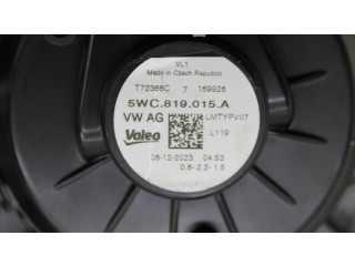 Вентилятор печки 5WC819015A, 5WA907521 Audi Q3 F3