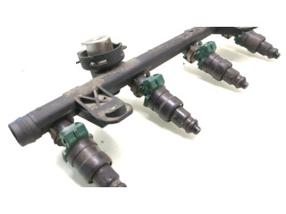 Vstřikovač 7700273702, 875368 Renault Kangoo I pro benzínový motor 1.4