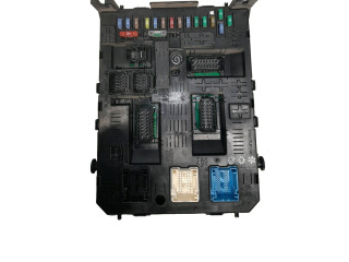 Pojistková skříňka Řídící jednotka BSM 281197595   Peugeot 3008 I 2012