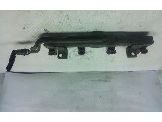 Топливная рампа Mazda 3 I