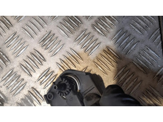 Ручка капота