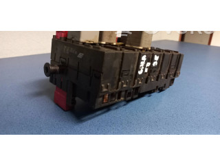 Блок предохранителей 7M0937025D Ford Galaxy