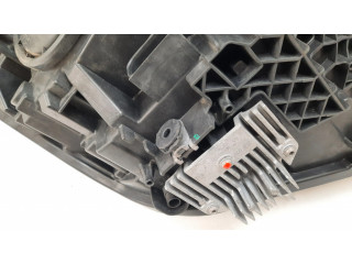 Передняя фара  