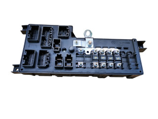 Ящик предохранителей (комплект) 518322326, 8637841   Volvo V70